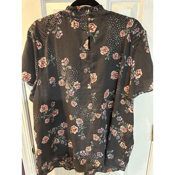 Torrid Blouse - Picture 2 of 3